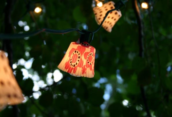 Backyard Lighting Ideas for a Party